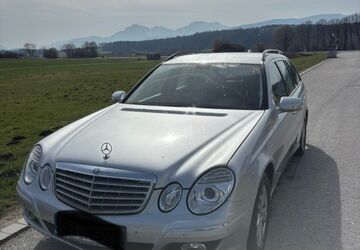 Mercedes-Benz E 200 238.000 km 5.999 &euro; Saaldorf-Surheim 83416