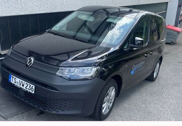 VW Caddy 9.500 km 36.880 &euro; Traunstein 83278