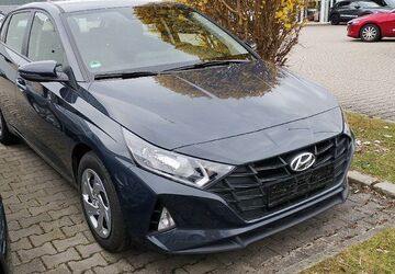 Hyundai i20 41.851 km 14.580 &euro; Traunstein 83278