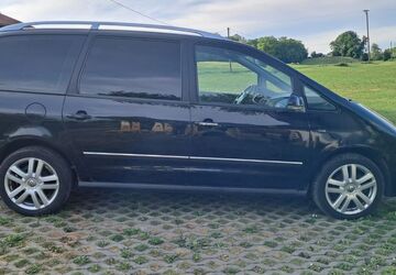 VW Sharan 338.000 km 2.600 &euro; Tittmoning 84529