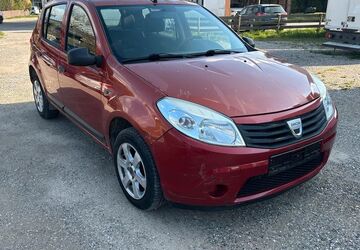 Dacia Sandero 186.500 km 700 &euro; Eggstätt 83125