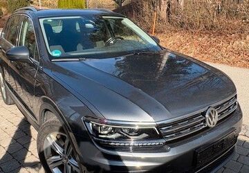 VW Tiguan 98.000 km 24.850 &euro; Siegsdorf 83313