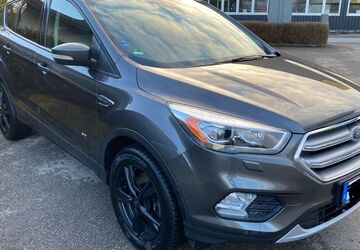 Ford Kuga 143.000 km 12.150 &euro; Inzell 83334
