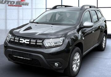 Dacia Duster 105.000 km 15.900 &euro; Traunstein 83278