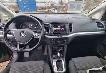 VW Sharan 75.000 km 31.000 &euro; Traunreut, St 83301