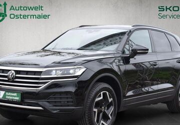 VW Touareg 22.985 km 49.485 &euro; Tacherting 83342