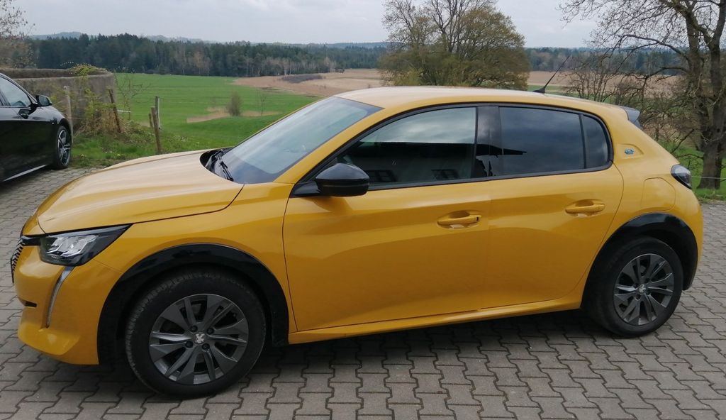 Peugeot e-208 72.000 km 14.400 &euro; Pittenhart 83132