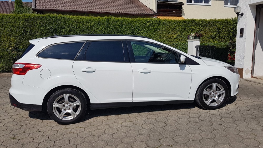 Ford Focus Kombi 138.000 km 5.800 &euro; Ainring 83404