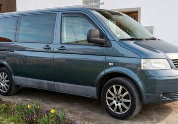 VW T5 Caravelle 295.000 km 8.500 &euro; Traunreut 83301