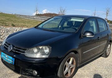 VW Golf 320.558 km 1.700 &euro; Pittenhart 83132