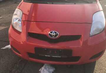 Toyota Yaris 107.312 km 1.400 &euro; Traunstein 83278