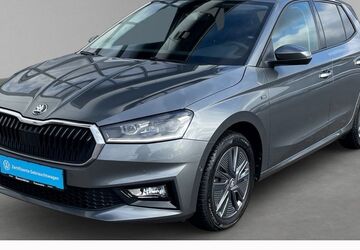 Skoda Fabia 14.442 km 22.980 &euro; Traunstein 83278