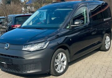 VW Caddy 66.000 km 27.300 &euro; Petting /Waging am See 83367