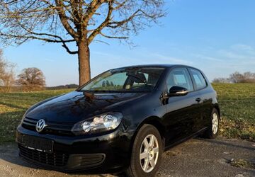 VW Golf 137.720 km 4.750 &euro; Trostberg 83308