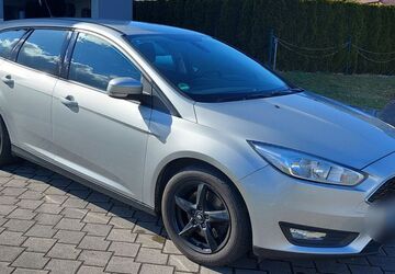 Ford Focus 124.600 km 6.000 &euro; Freilassing 83395