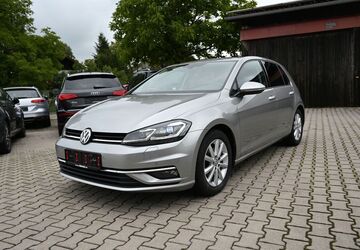 VW Golf 109.000 km 14.900 &euro; Petting /Waging am See 83367