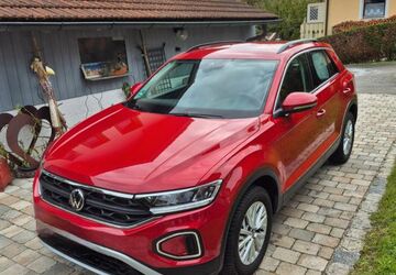VW T-Roc 33.500 km 20.900 &euro; Waging 83329