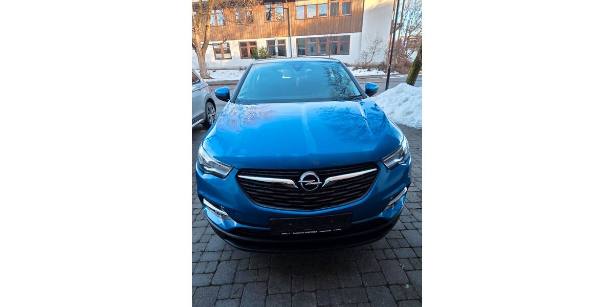 Opel Grandland (X) 49.249 km 13.900 &euro; Traunstein 83278